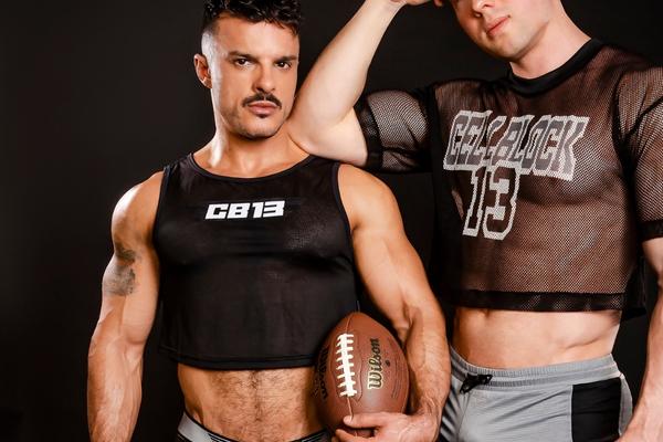 CB13 Marathon Cutoff Tanks