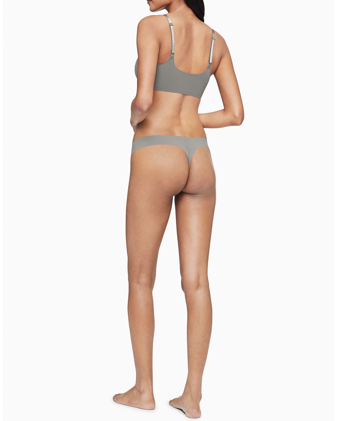 Calvin Klein Wo Invisibles Thong Underwear D3428 Josephine