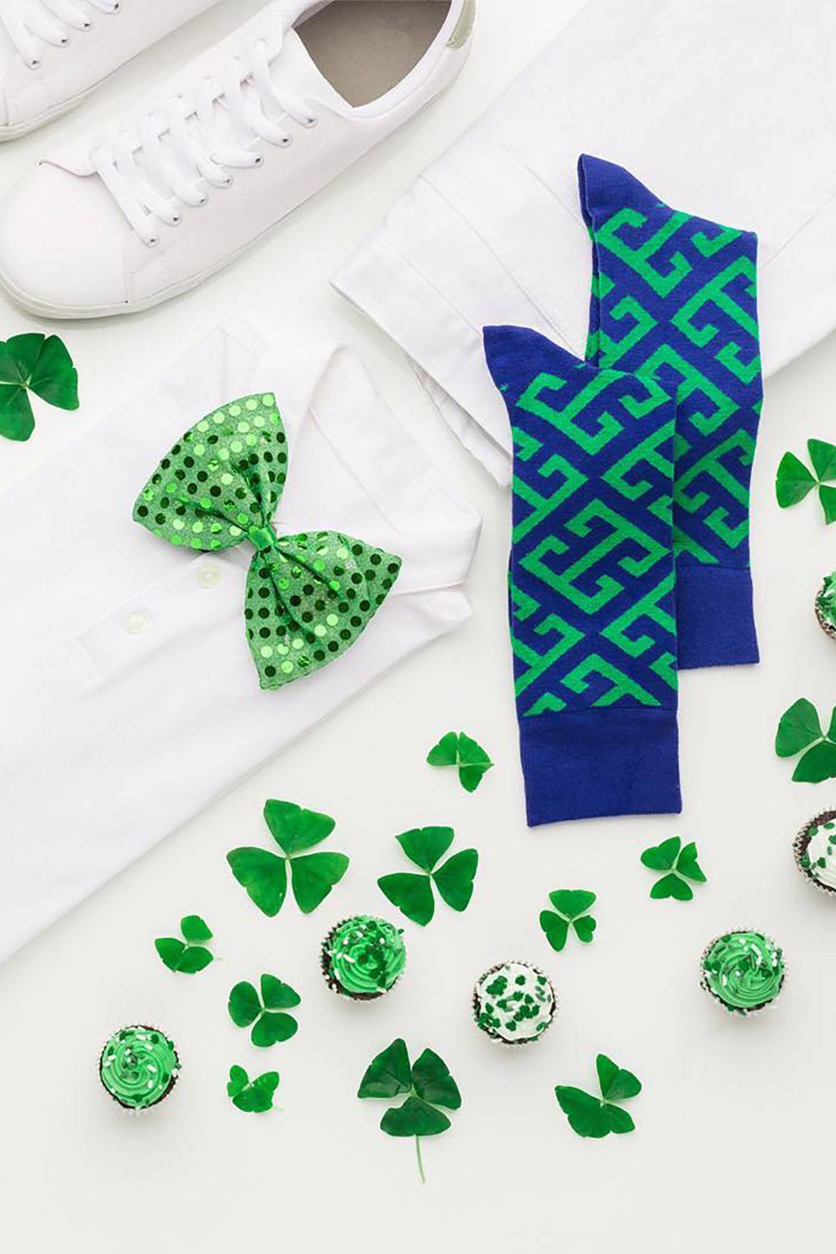 Fun Socks Blue/Green Key Geo Crew Socks