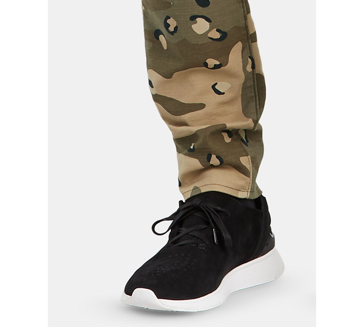 Levi's Leopard Camo Tapered Fit Lo Ball Stacked Jeans Leopard Camo