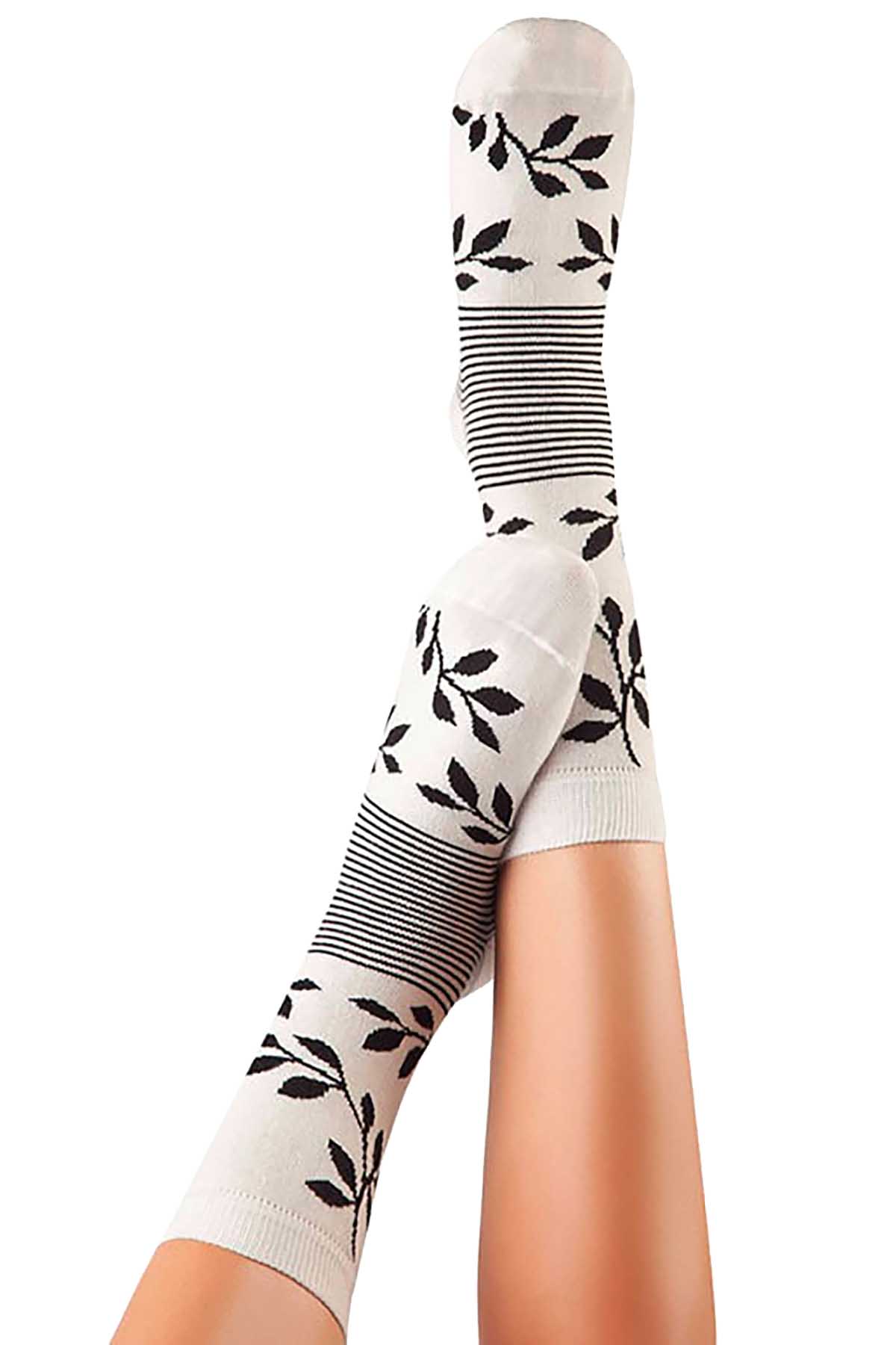 Lucci White Flourish Crew Sock