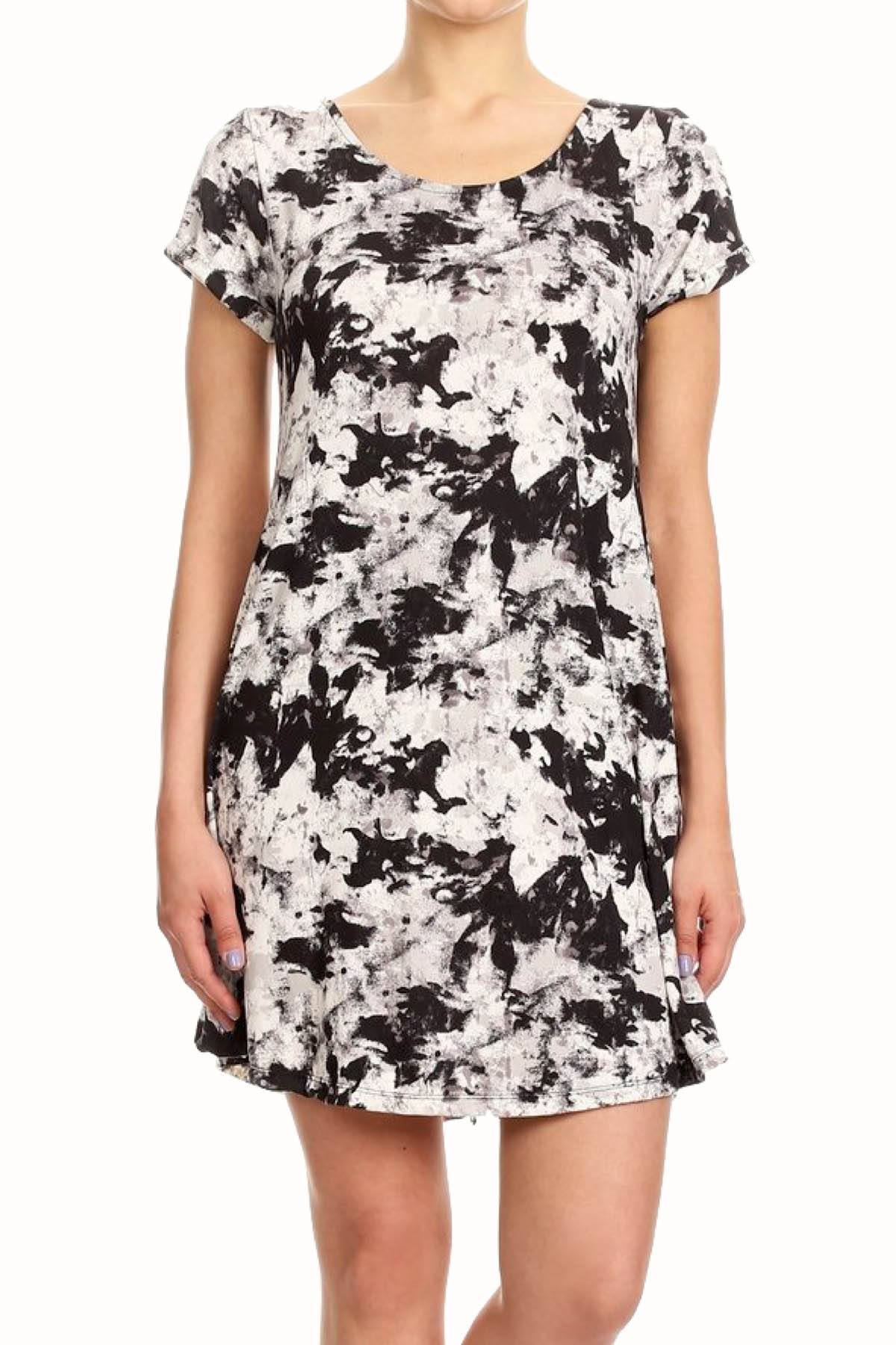 ShoSho Black/White Abstract-Print A-Lined Dress