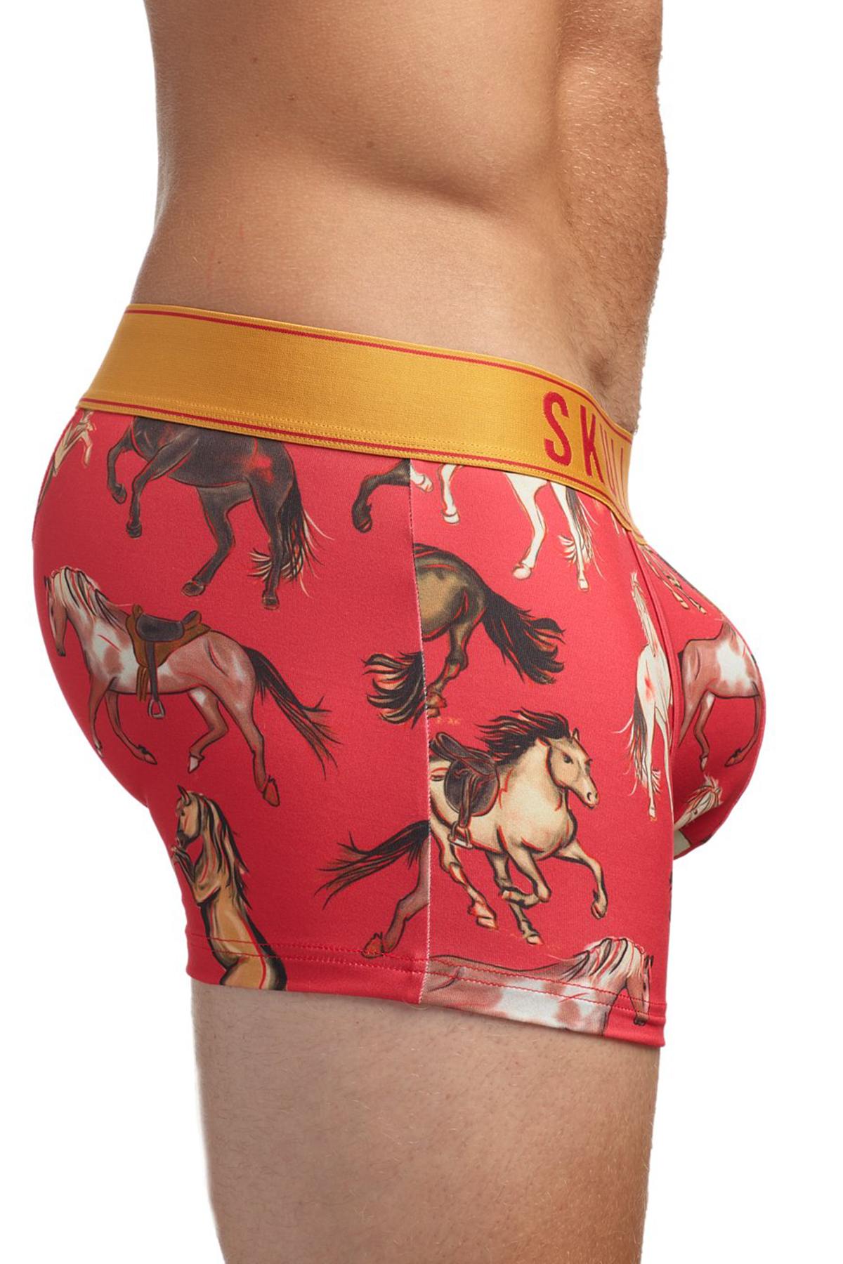 Skull and Bones Stallions Trunk