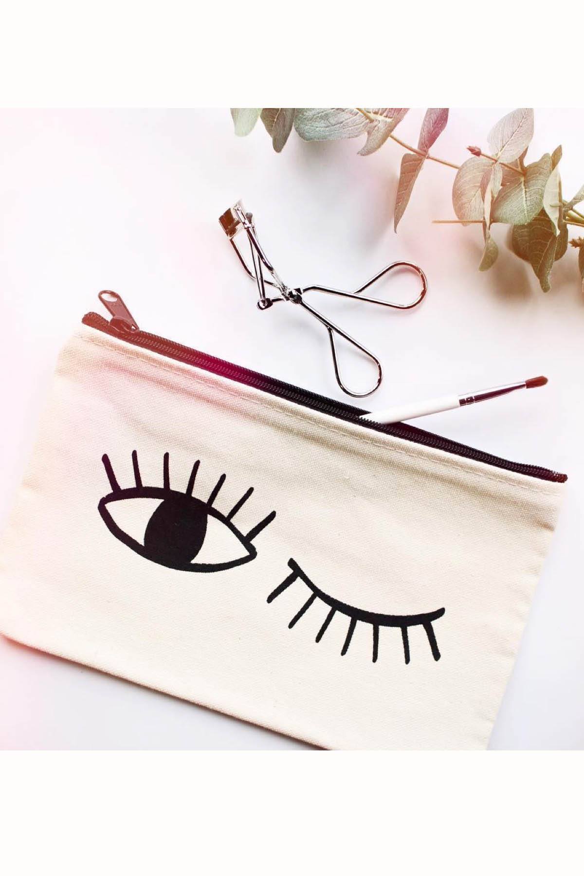 Towne9 Wink Zip Pouch