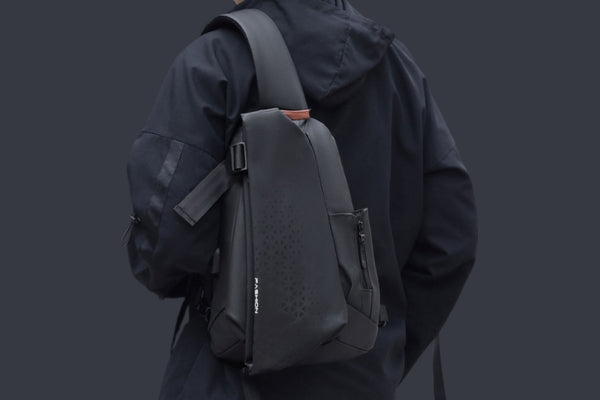 Fashion Tech Crossbody