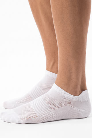AirFlex White Mesh No-Show Performance Socks