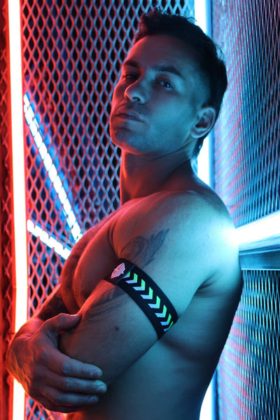 Breedwell Neon Green Transistor Armband Set