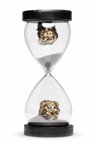 Dead Regency Gold Skull Hourglass