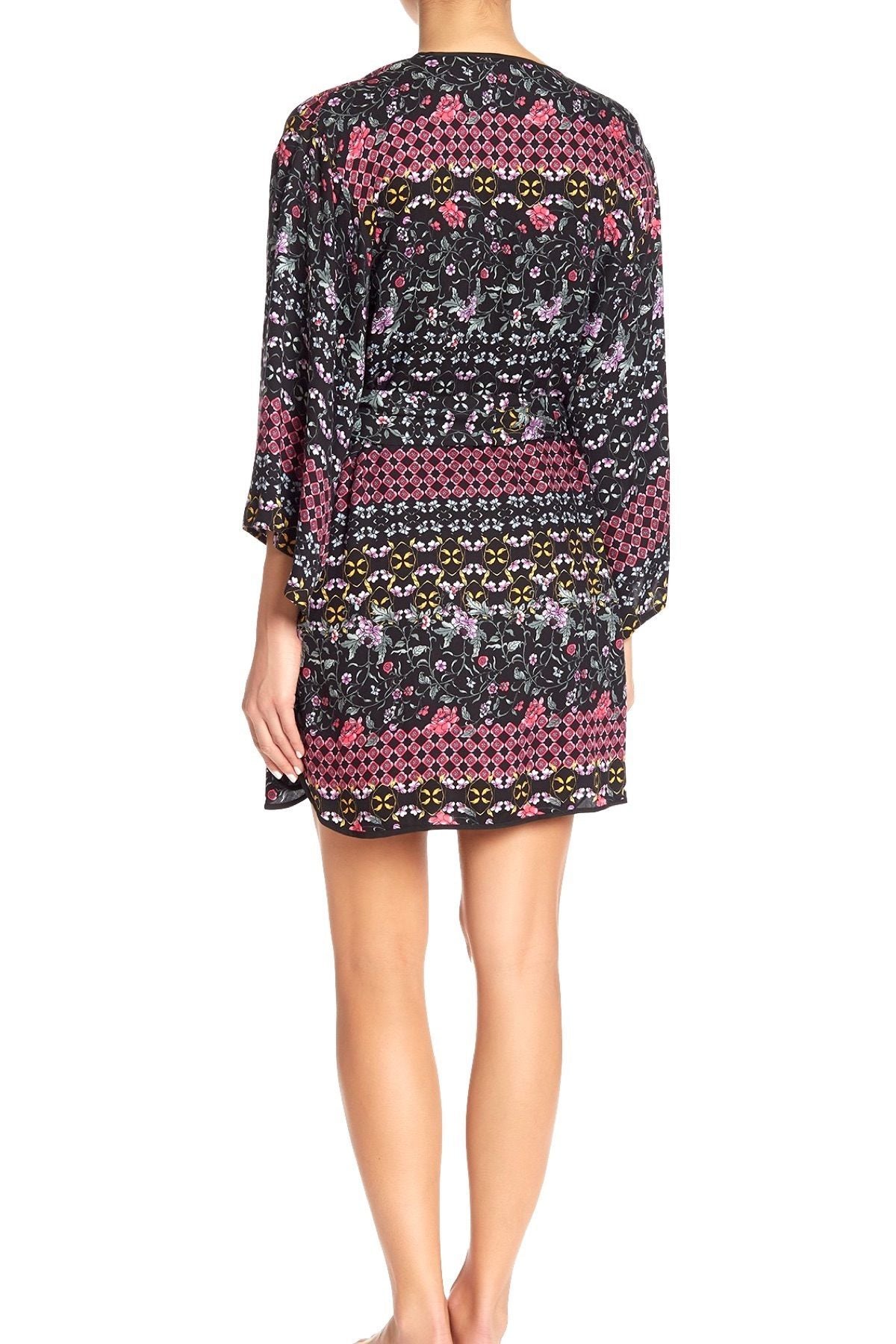 Josie by Natori Printed Twill Short Robe in Black/Multi