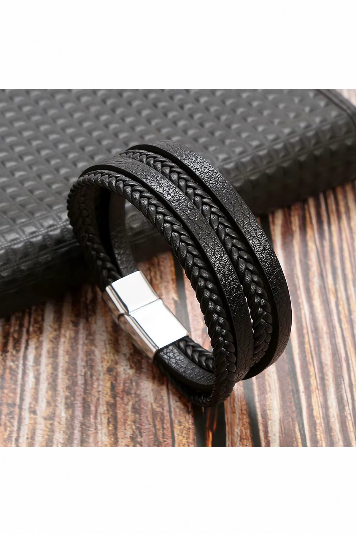 Sterling Ridge Men’s Black Multi-Strand Leather Bracelet