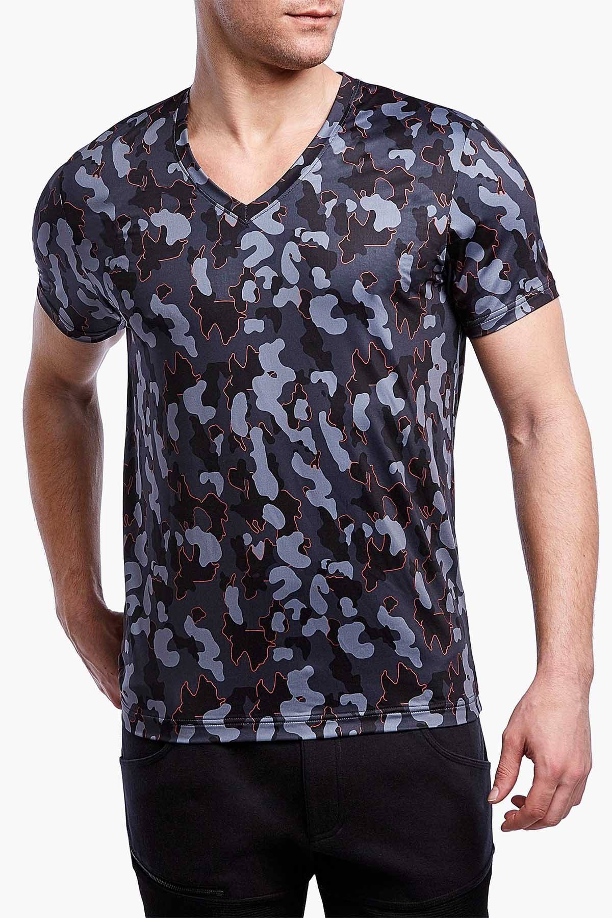 2(X)IST Charcoal/Golden-Poppy Pop-Camo Military Sport Mesh V-Neck Tee