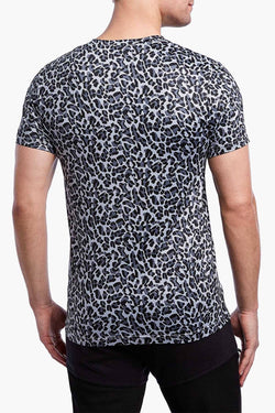 2(X)IST Cloud-Grey Cheetah-Print Mesh Performance V-Neck Tee thumbnail 3