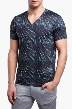 2(X)IST Graphic Leaf-Print Performance Mesh V-Neck Tee thumbnail 1