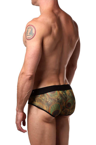 JustinCase Water-Off-A-Peacocks-Back Season5 Limited Brief