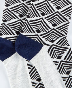 Alfani Linear Geometric Dress Socks White Triangle thumbnail 2