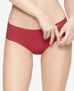 Calvin Klein Invisibles Hipster Underwear D3429 Rebellious thumbnail 3