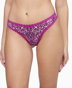 Calvin Klein Wo Lace-trim Thong Underwear Qd3705 Coiled Cat_ripe Berry thumbnail 3