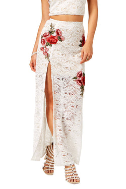 Crystal Doll Ivory Juniors' Embroidered Lace Maxi Skirt thumbnail 1