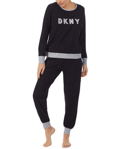 Dkny Embroidered Logo Top & Jogger Pants Pajamas Set Black thumbnail 4