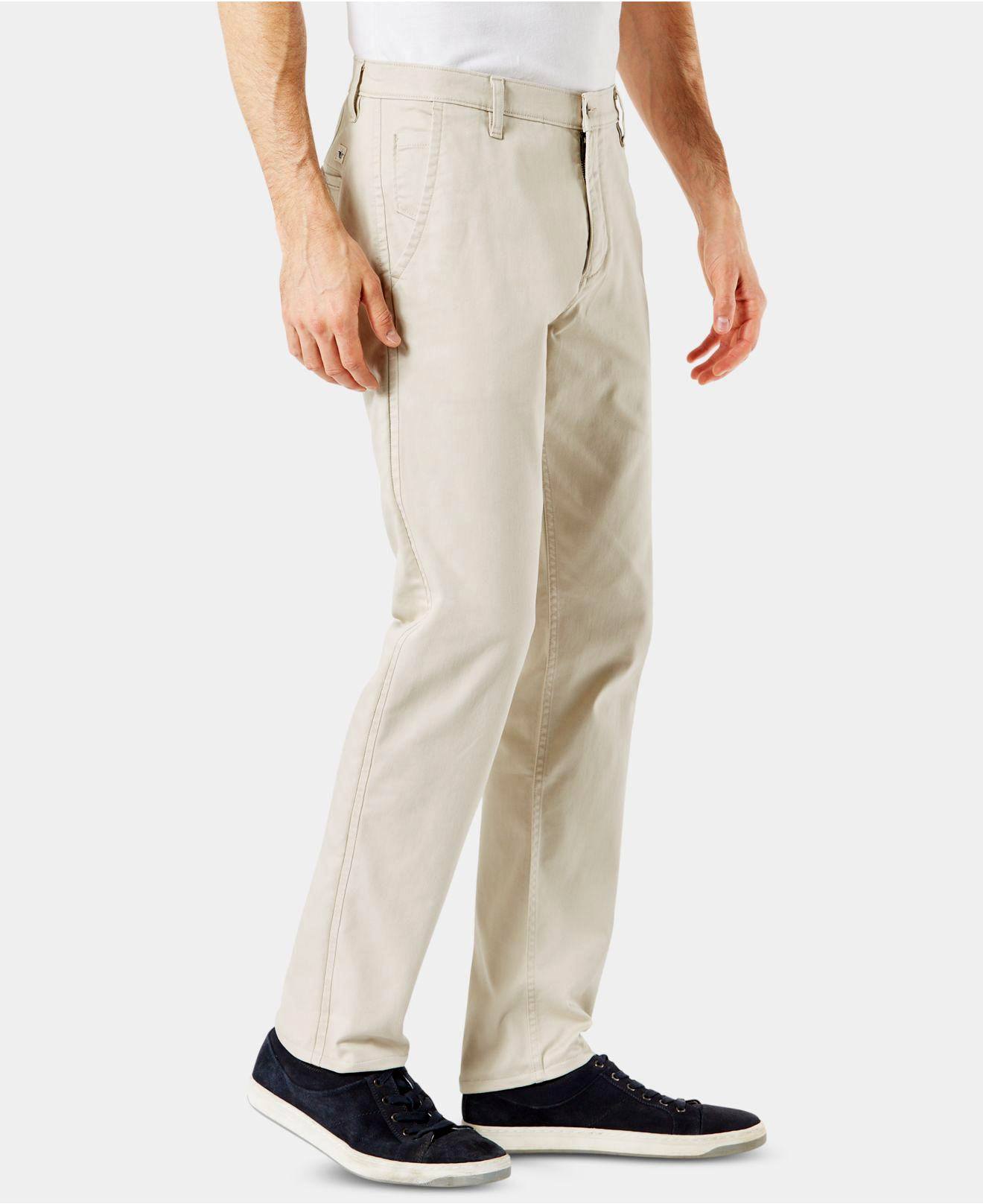 Dockers Alpha Slim Fit All Seasons Tech Khaki Stretch Pants in Sahara