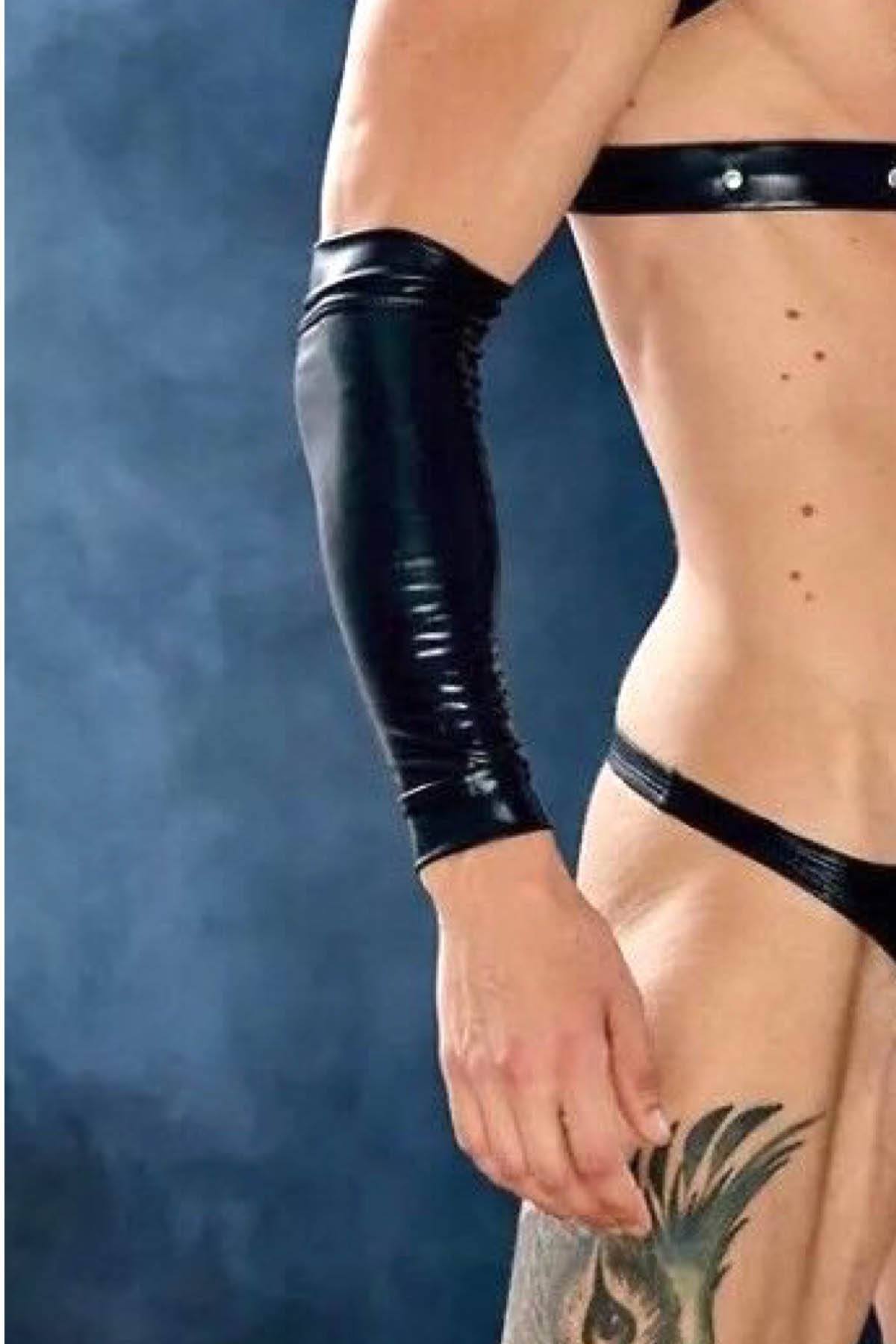 Extreme Collection Black Dungeon Forearm Sleeve