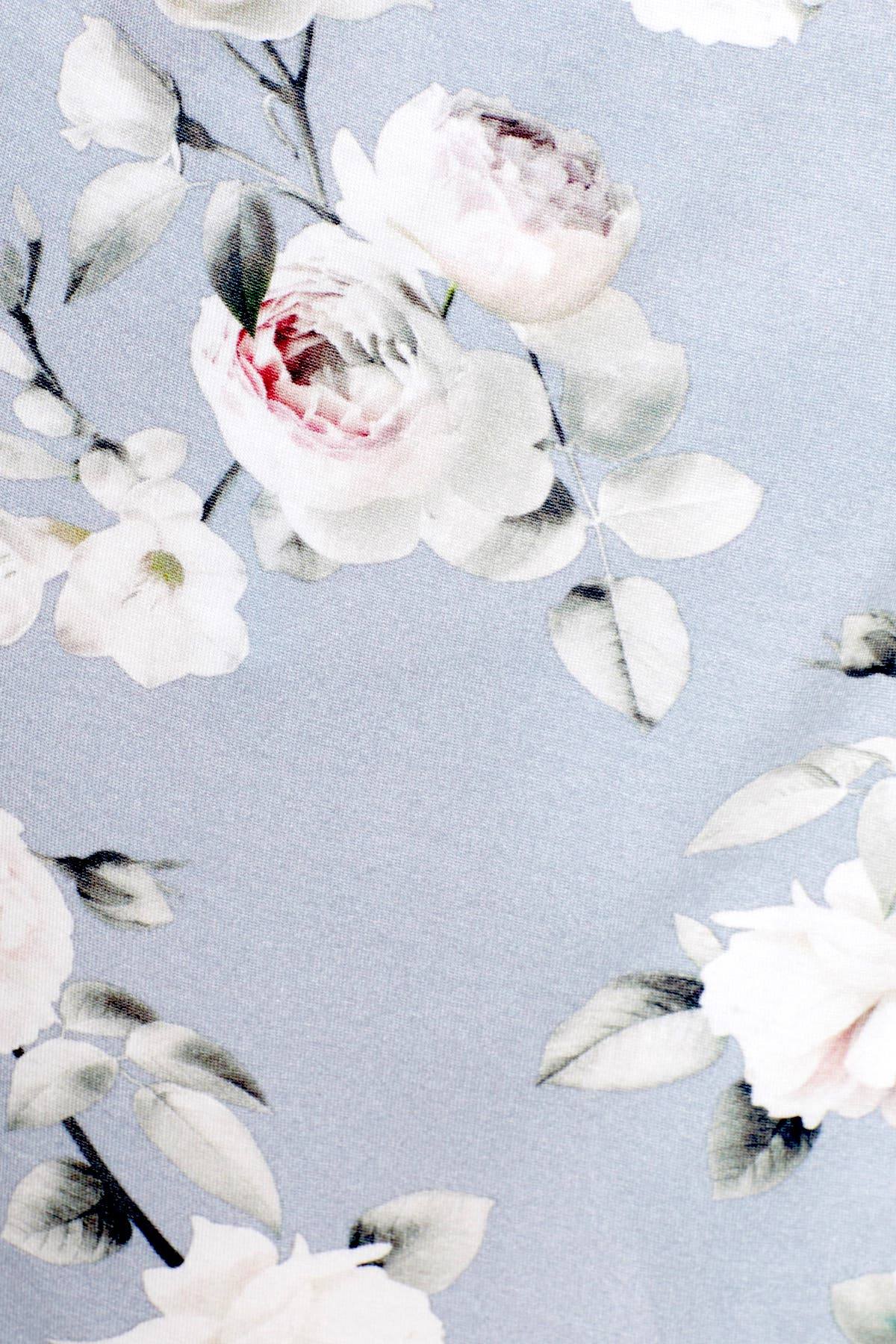 Flora Nikrooz Gray Lucca Floral Knit Kimono Wrap Robe