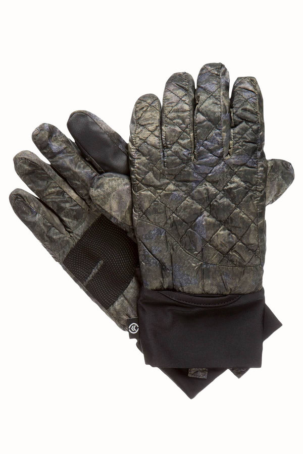 Isotoner Signature Dark-Olive-Camo Quilted Gloves - S/M