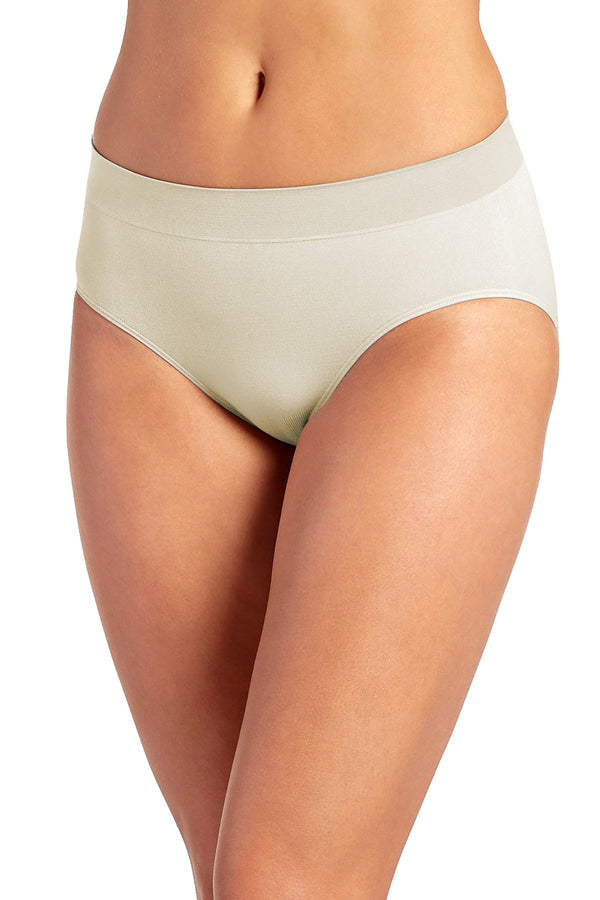 Jockey Microfiber High Cut Panty in Sandy Shimmer