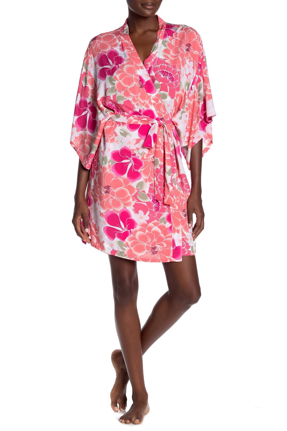 Josie by Natori Abstract Suzani Wrap Robe in Peach