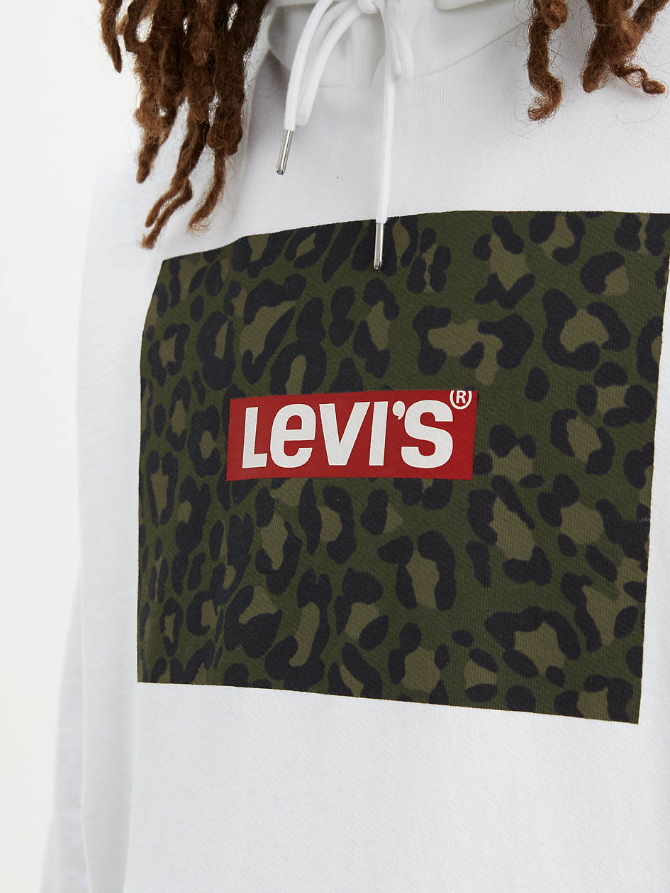 Levi's Box Tab Leopard Fill Pullover Hoodie White