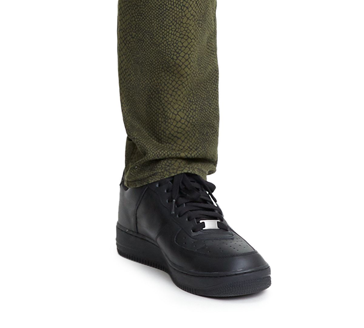 Levi's Limited Collection 502™ Cotton Canvas Tapered Jeans Mineral Black