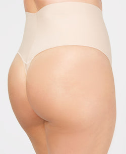 Maidenform Curvy Tame Your Tummy Plus Tailored Thong Dm0053 Transparent Nude thumbnail 2