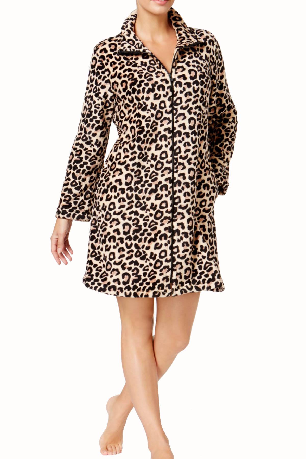 Miss Elaine Leopard-Print Zip-Front Plush Fleece Robe