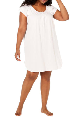 Miss Elaine PLUS Embroidered Smocking Trim Nightgown in Pink