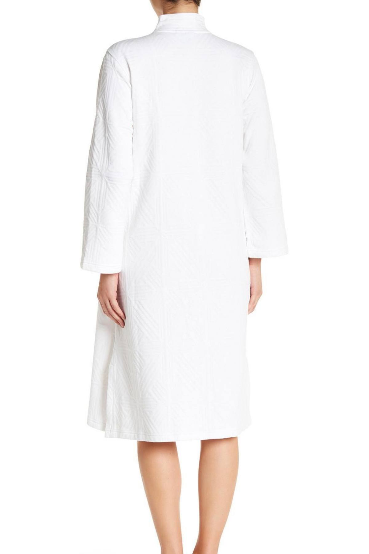 Natori White Quilted Zip Caftan
