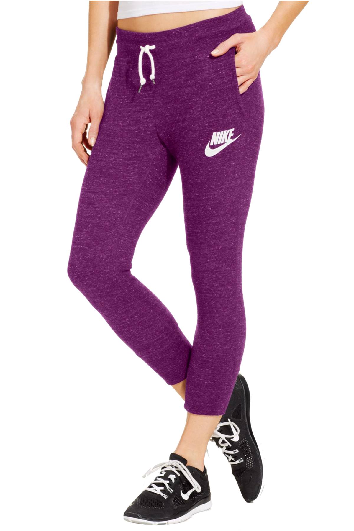 Nike Bold-Berry Organic/Recycled Vintage Gym Capri Pant