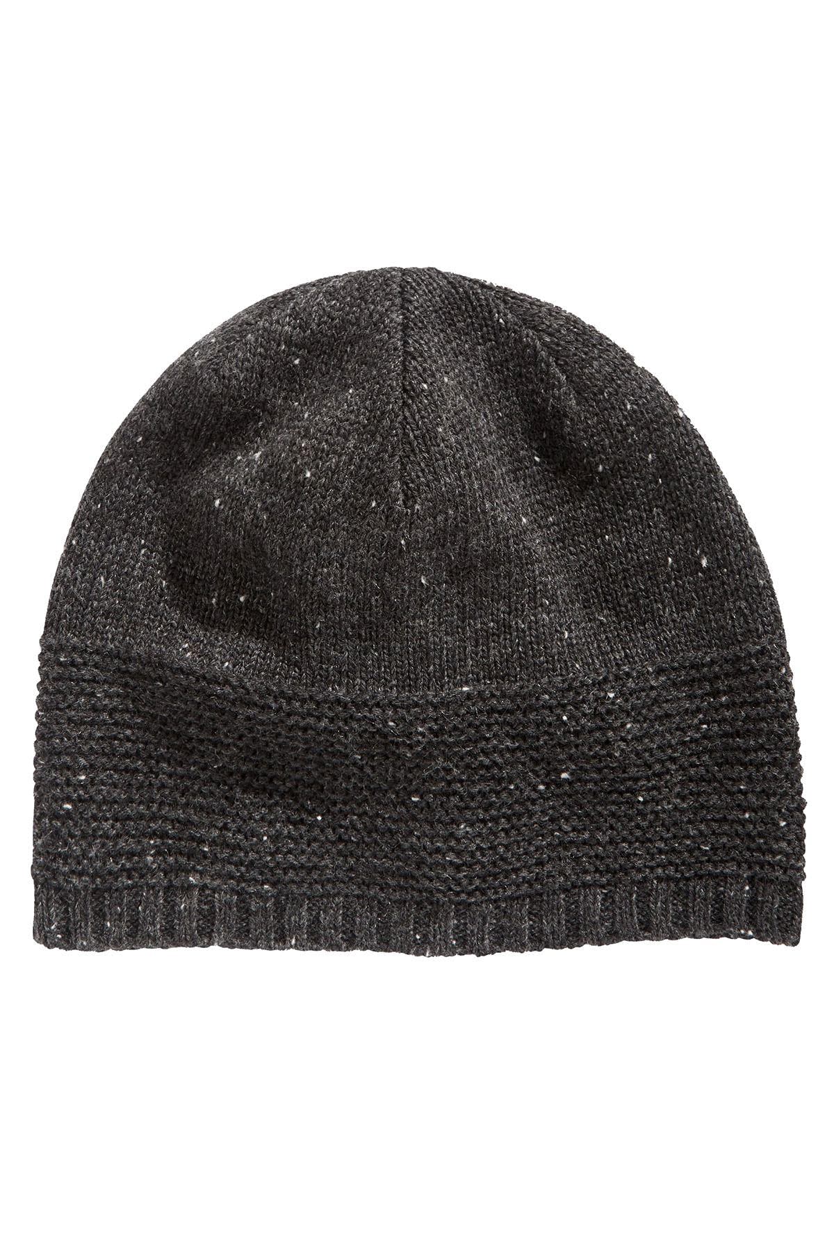 Ryan Seacrest Distinction Charcoal Donegal Skull Beanie