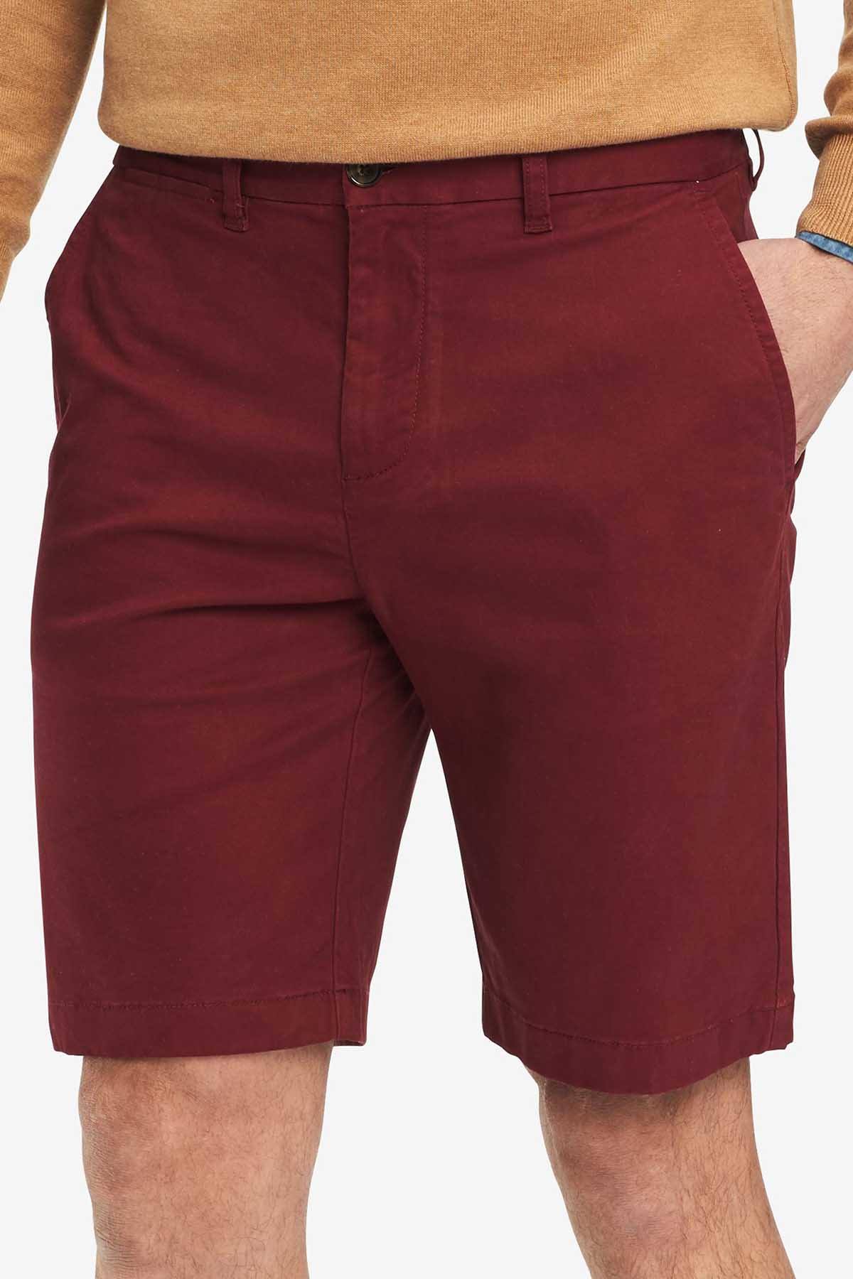 Tommy Hilfiger Cabernet-Red 9" Short